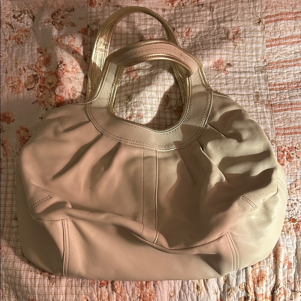 Coach Cream Leather Shoulder Bag